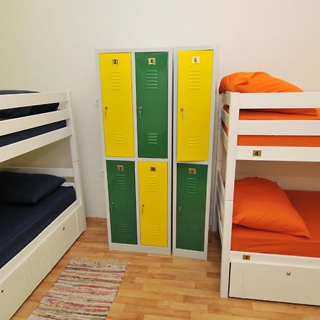 Oasis Hostel Spalato Esterno foto
