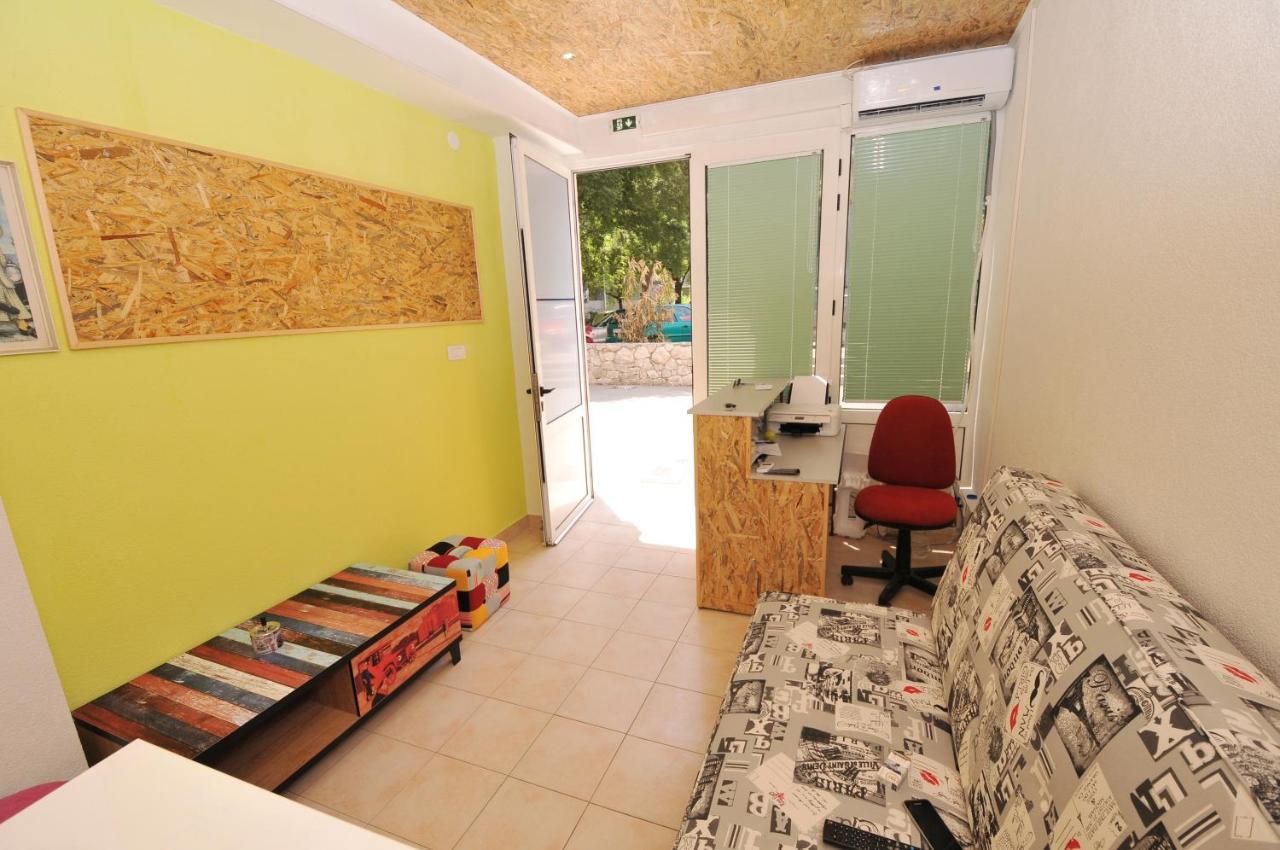 Oasis Hostel Spalato Esterno foto