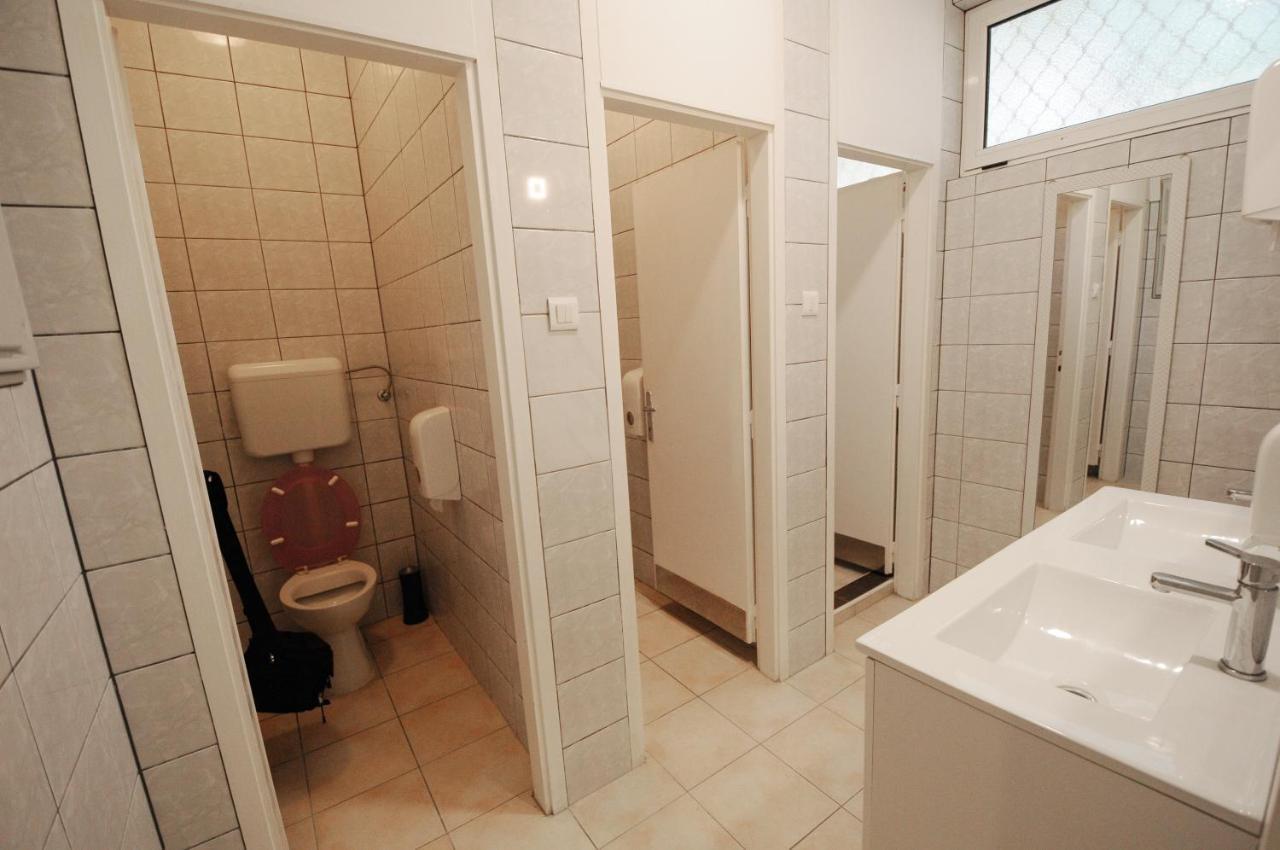 Oasis Hostel Spalato Esterno foto