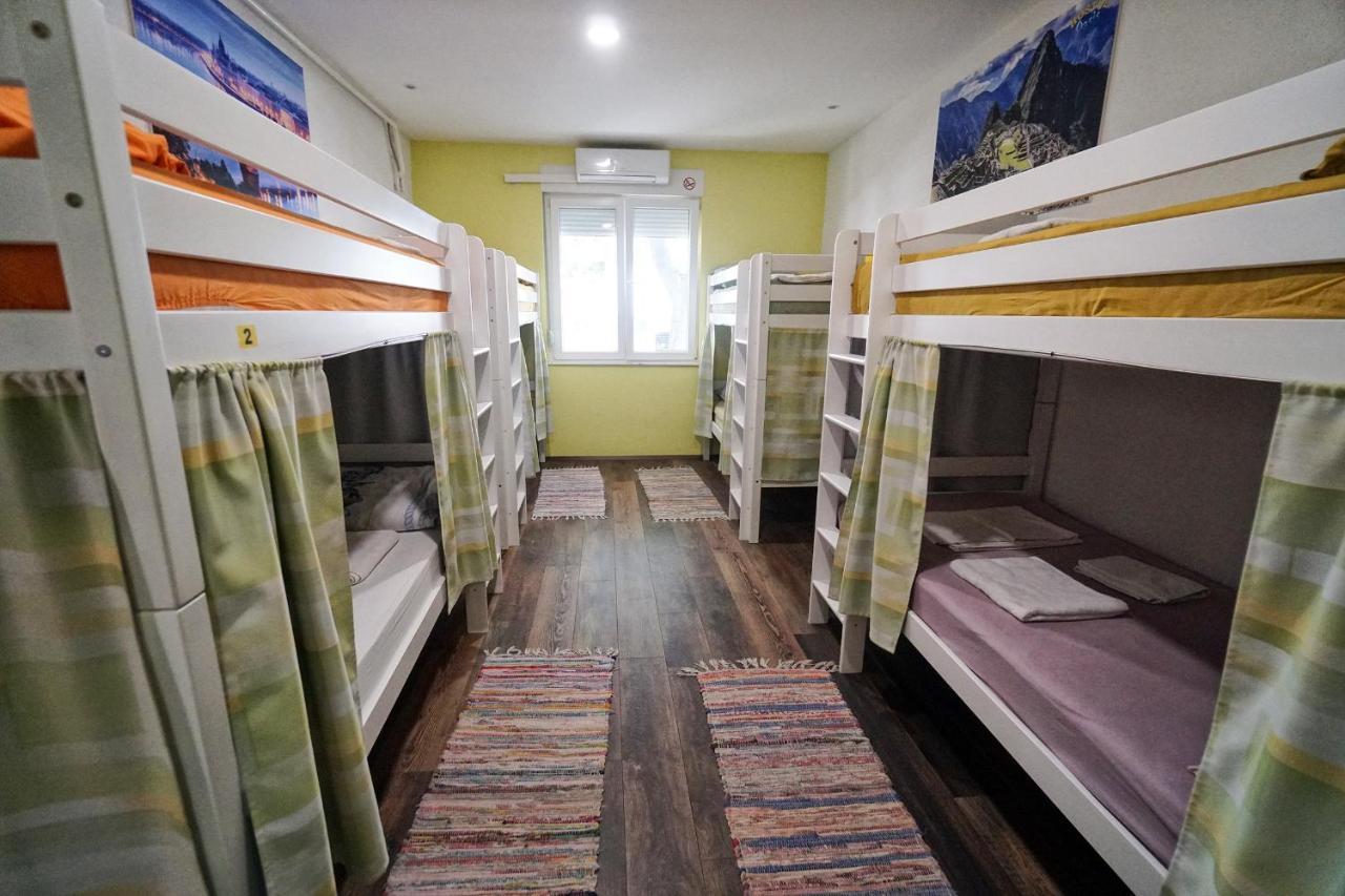 Oasis Hostel Spalato Esterno foto