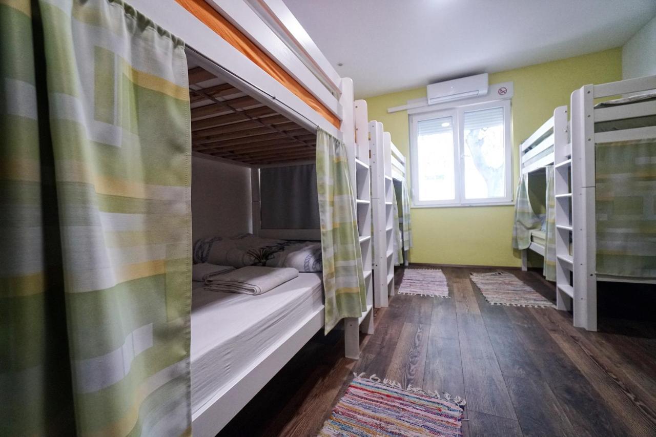 Oasis Hostel Spalato Esterno foto