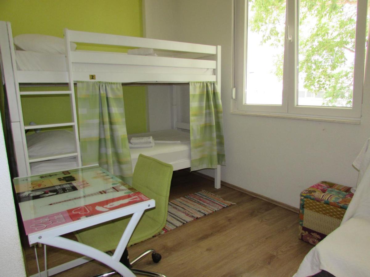 Oasis Hostel Spalato Esterno foto